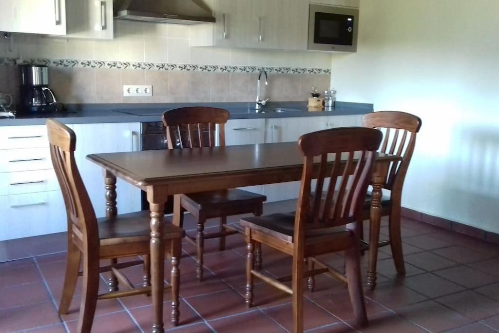 Precioso Apartamento Rural Leilighet Sequeros Eksteriør bilde